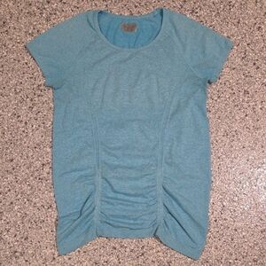 Athleta Short Sleeve Fitted T-shirt Size Medium